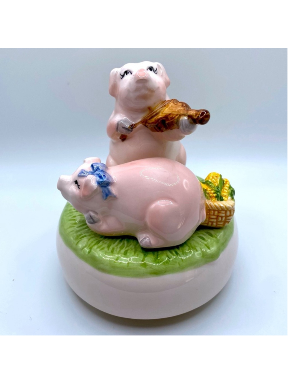 Otagiri Mary Ann Baker Music Box Fiddler Picnic Pig "You Light Up My Life" Japan